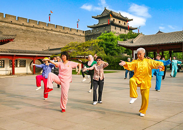 Practice Tai Chi at the City Wall Park