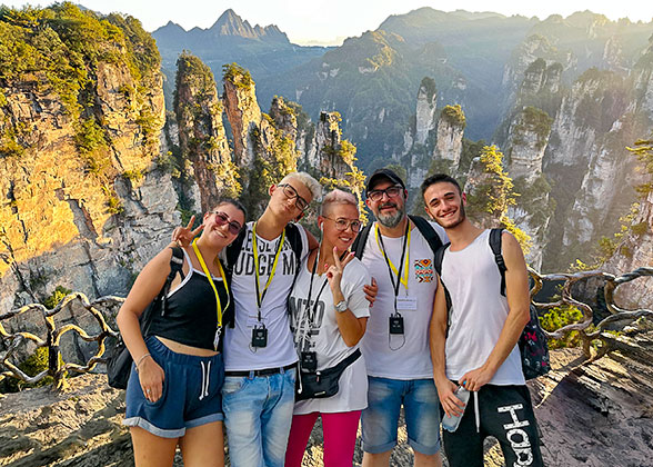 Zhangjiajie Floating Mountains