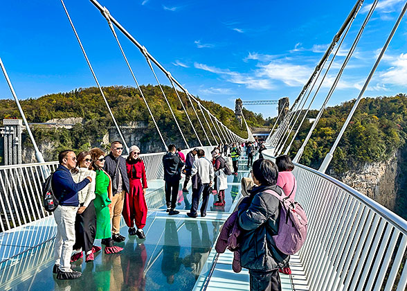Zhangjiajie Grand Canyon Glass Bridge